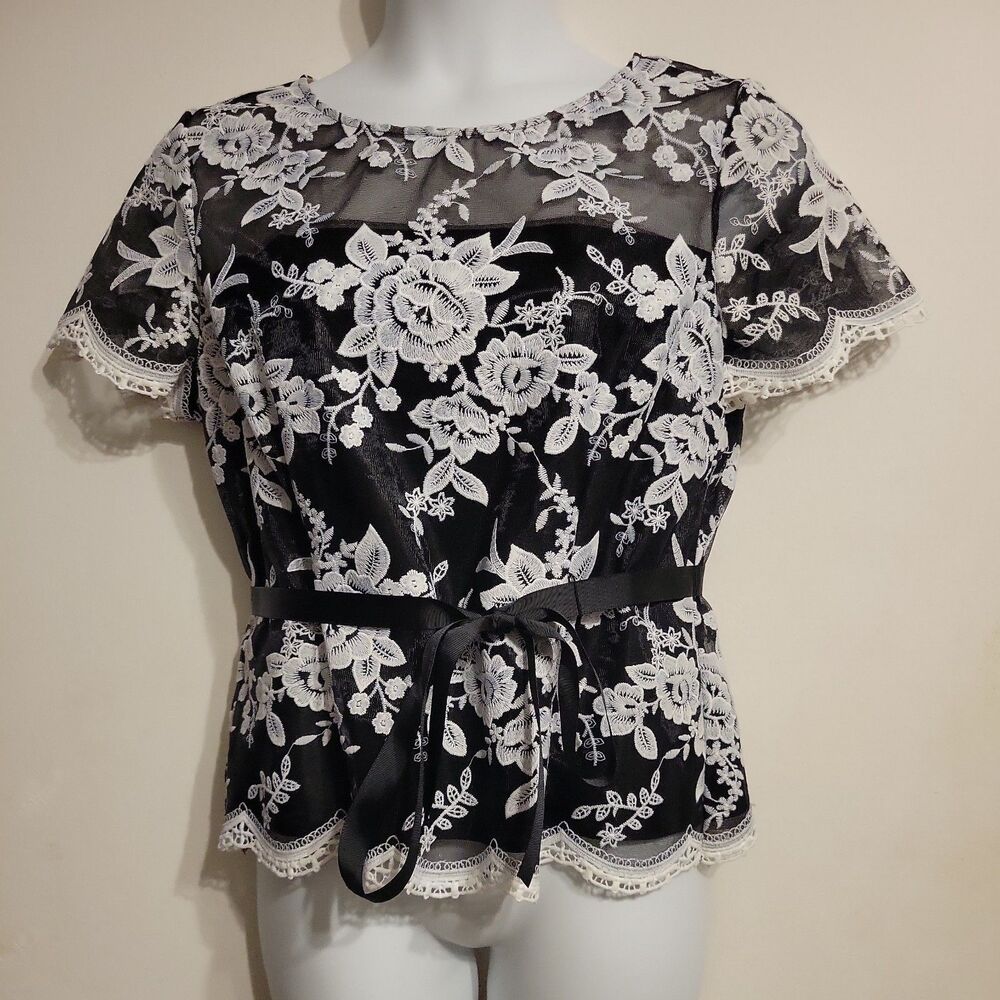 Alex Evenings Embroidered Blouse black white top Scallop hem Women's size XL